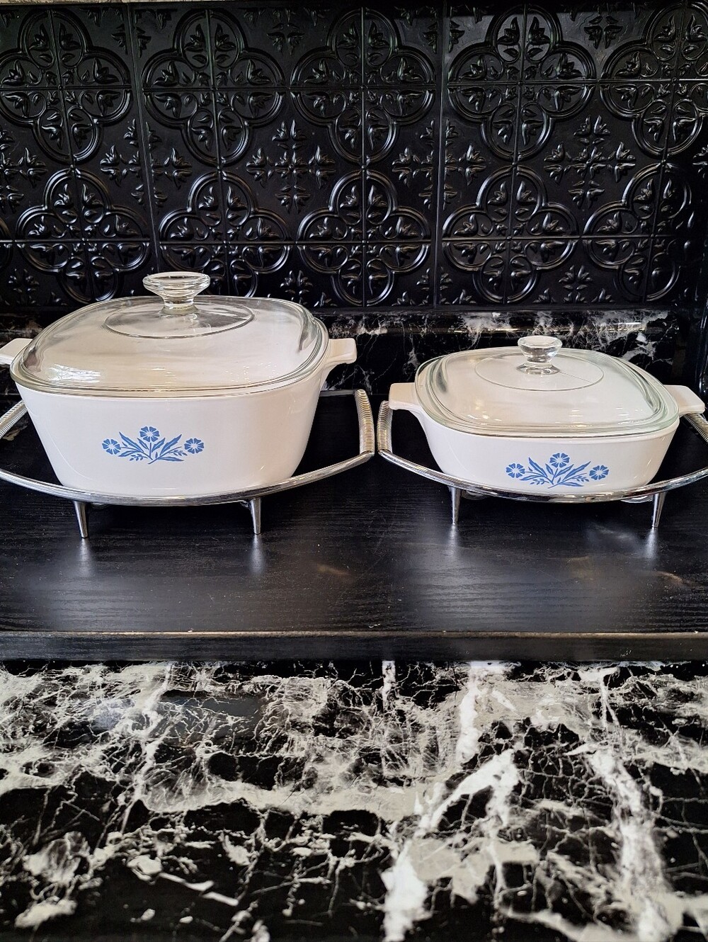 1960's Blue Corn Flower Corningware Casserole Baking Dish Bundle w Metal Trivets